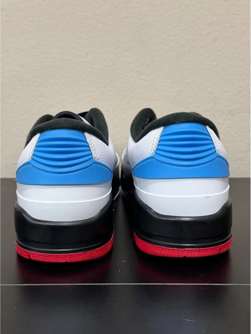 Size 9 - Air Jordan 2/3 “UNC to Chicago”
